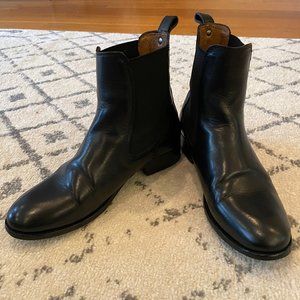 Frye Melissa Chelsea Black Leather Boots